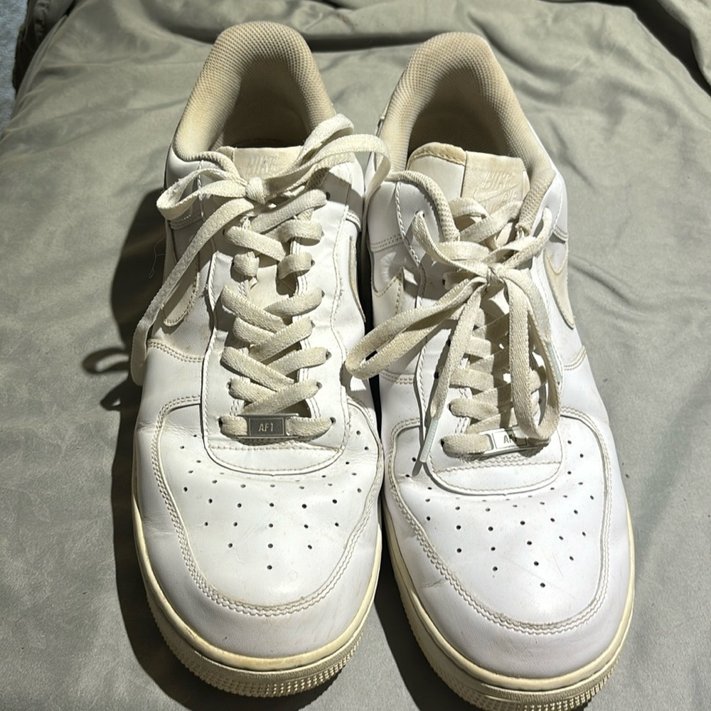 Nike Air Force One AF1 Low Triple White Sneaker Shoes 315122-111